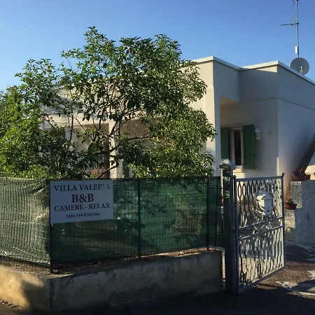 Valeria לינה וארוחת בוקר